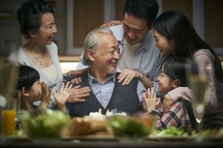 親戚付き合いから逃げられない（写真:iStock）