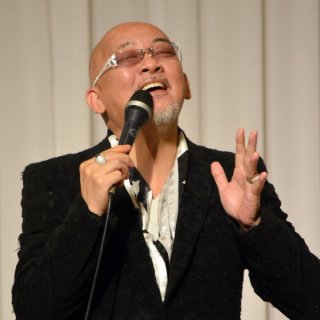 松山千春だけじゃない“黒い交際”が切れない芸能人たち…組長の誕生日会やゴルフコンペに堂々参加の過去