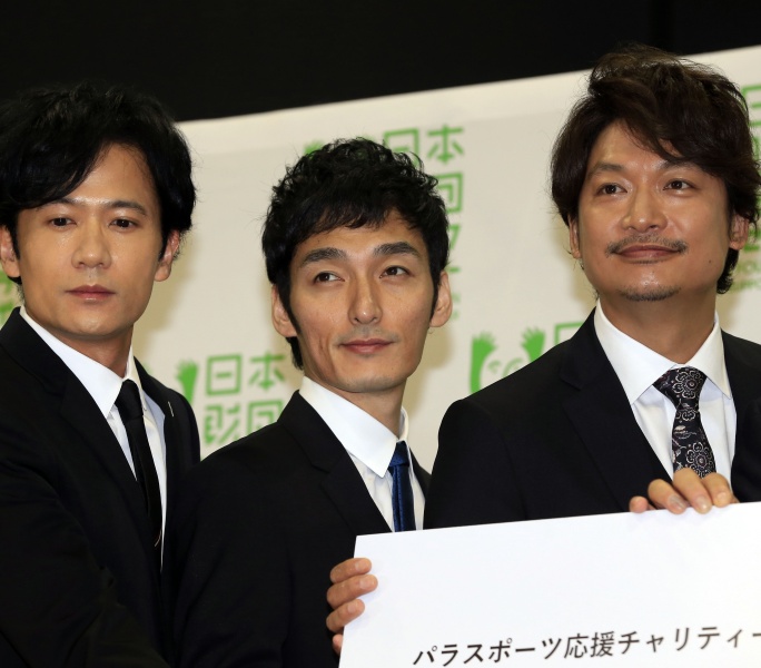 かつての仲間たちとも袂を分かったか（Ｃ）日刊ゲンダイ