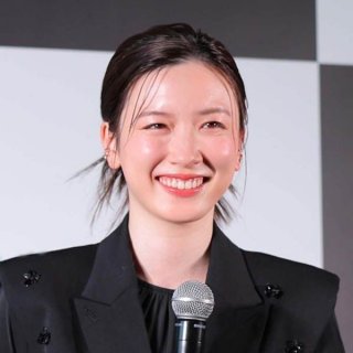 永野芽郁に「独立説」が飛び交う根拠…活動休止状態の“稼げる女優”が大手事務所に所属するメリットとは？