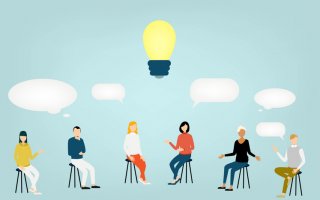 客観的な意見を求めよう（写真:iStock）