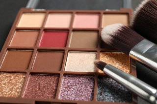 ラメでなんとかしよ！（写真:iStock）