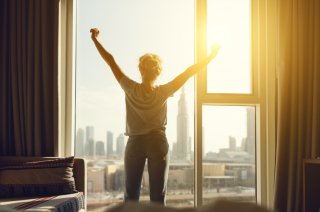 ストレッチでスッキリ（写真:iStock）