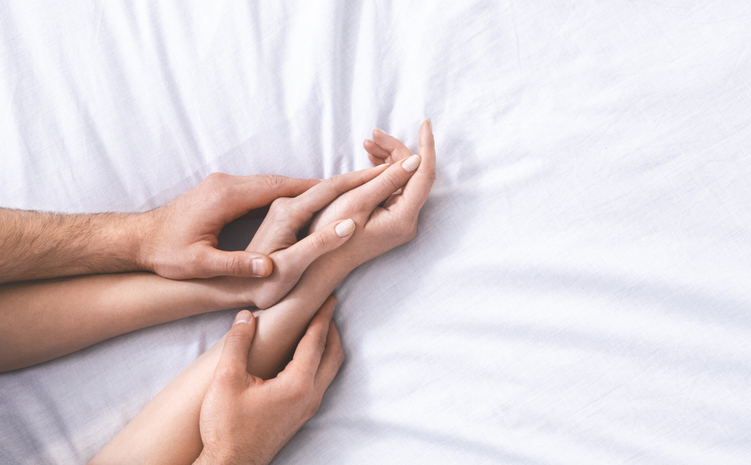 まさかの連れ込み不倫！（写真:iStock）