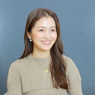 "花田家と再婚"は幸せになれる？ 元テレ東・福田典子アナに花田優一との熱愛報道も…恋多き一族の因縁