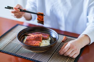 ご当地名物をお取り寄せ（写真:iStock）