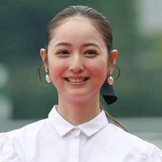 渡部建のトイレ不倫を「許してない」と発言…妻・佐々木希それでも第2子出産の違和感と本音