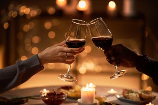 初デートは夜景が美しいイタリアン（写真:iStock）
