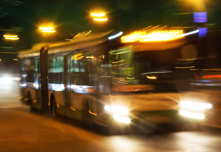 バスが来た！（写真:iStock）