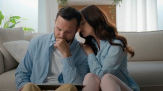 ただただ甘やかして（写真:iStock）