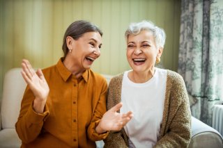 「え、誰？」“親戚ズラ”する義母の親友にウンザリ…39歳女性が撃退した最強のカード