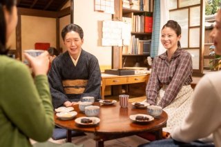「あんぱん」羽多子らの“あの言葉”にあんぐり…のぶも感動してる場合か。落語家の年齢も気になる