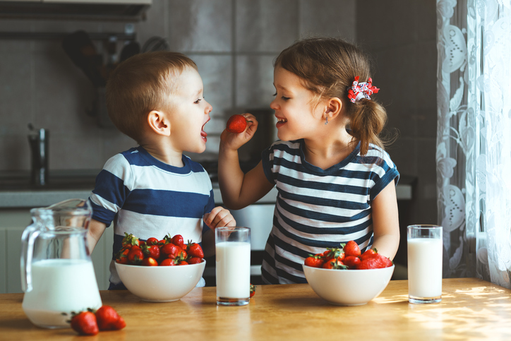 姉がいる男はモテる説（写真:iStock）