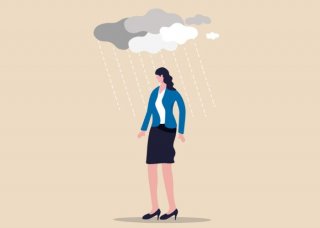 大好きなテレビ鑑賞中、ふと襲われた「不安感」はなんだ？ 更年期、不調の新フェーズに突入か