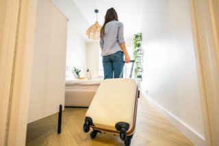 妻が出て行けば…（写真:iStock）
