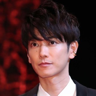 私生活“切り売り”の佐藤健に《YouTuberみたい》とファンもドン引き…豪邸披露も逆効果？