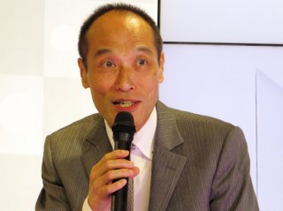 東国原英夫（C）日刊ゲンダイ