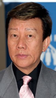82歳で死去の橋幸夫さんが日刊ゲンダイに語っていた「佐川急便事件」と「統一教会」のバッシング報道