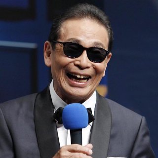 「俺たちは虚実、皮膜紙一重を泳いでいるわけだ」…表舞台に出たことのない芸能界の首領たちの生声