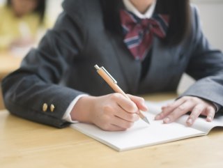 塾代も馬鹿にならない（写真:iStock）