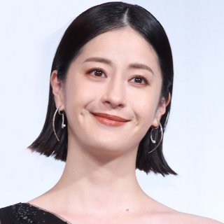 芸歴17年の女優が居酒屋バイト告白、松本若菜も34歳まで…役者「下積み生活」の過酷さとメリット