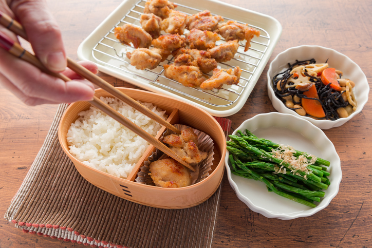 手作り弁当を…（写真:iStock）