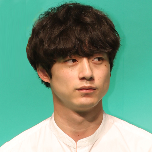 坂口健太郎（Ｃ）日刊ゲンダイ