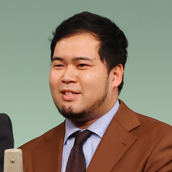 「令和ロマン」松井ケムリ（Ｃ）日刊ゲンダイ