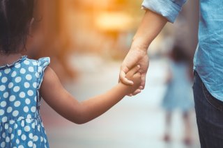 子どもを思うほど胸が痛い…ひとり親家庭が抱える“見えない苦労”。差別や偏見とどう向き合う？
