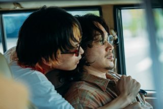 (C)2025映画「愚か者の身分」製作委員会