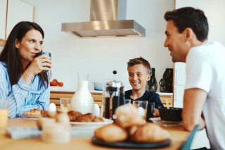 家が一番…(写真:iStock)