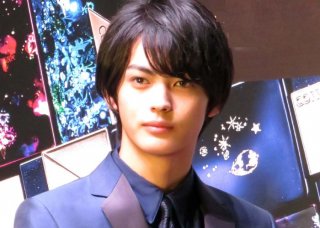 ああ、日曜は悩ましい。神尾楓珠の胸キュンか、及川光博のほっこりか…どっちのドラマをリアタイすべき?