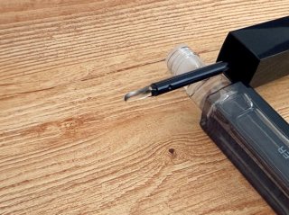 大バズり中!KATEの「クラゲコンシーラー」は大人の肌にも合うのか? 40代の“最適解”な使い方を見つけた♡