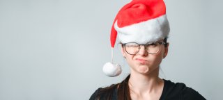 母の一言がグサッ!彼氏ナシ女の泣ける「クリスマス」エピソード。美容師さん、デートの予定を聞かないで…