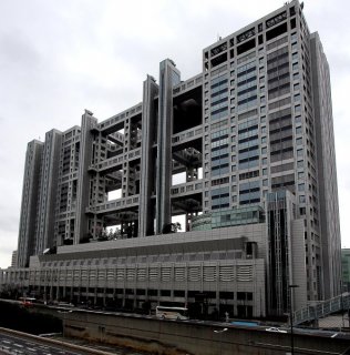 フジテレビにCMが戻らない！ 人気アナ“退社ドミノ”の深刻…「楽しくも明るくもない」コンプライアンスの内側