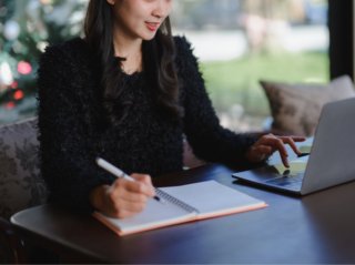夢を失ったからじゃない（写真:iStock）
