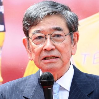 中学受験で慶応普通部に進んだ石坂浩二も圧倒された「幼稚舎」組の生意気さ 大学時代に石井ふく子の目にとまる