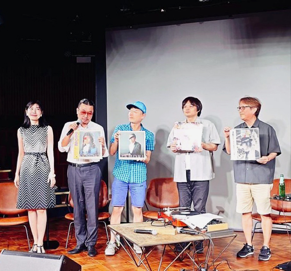 （右から）スージー鈴木氏、戸部田誠氏（てれびのスキマ）、樋口毅宏氏、今ラチ夫氏、チカチカ・バンビーナ氏（提供）チカチカ・バンビーナ