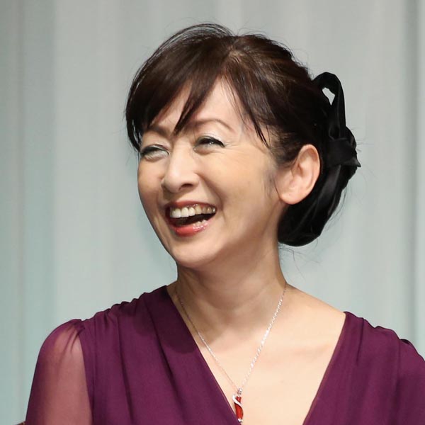 斉藤由貴（Ｃ）日刊ゲンダイ