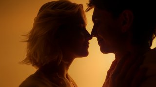 彼女の自宅マンションで（写真:iStock）